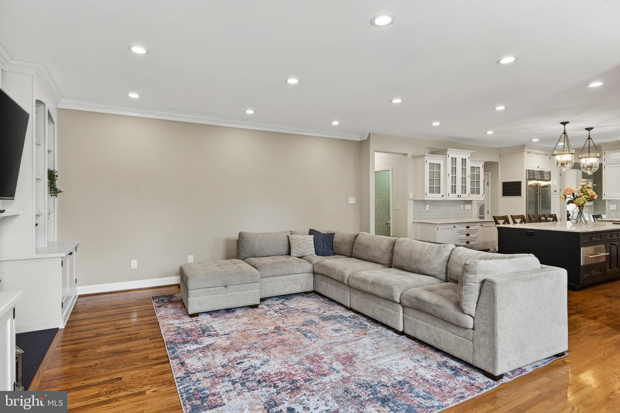 OLD MILL POINTE - Residential