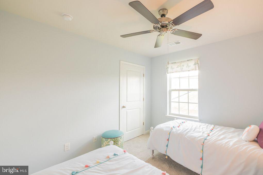 WILDERNESS SHORES - Residential