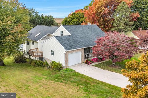 142 SUGARBOOT LANE HANOVER PA 17331