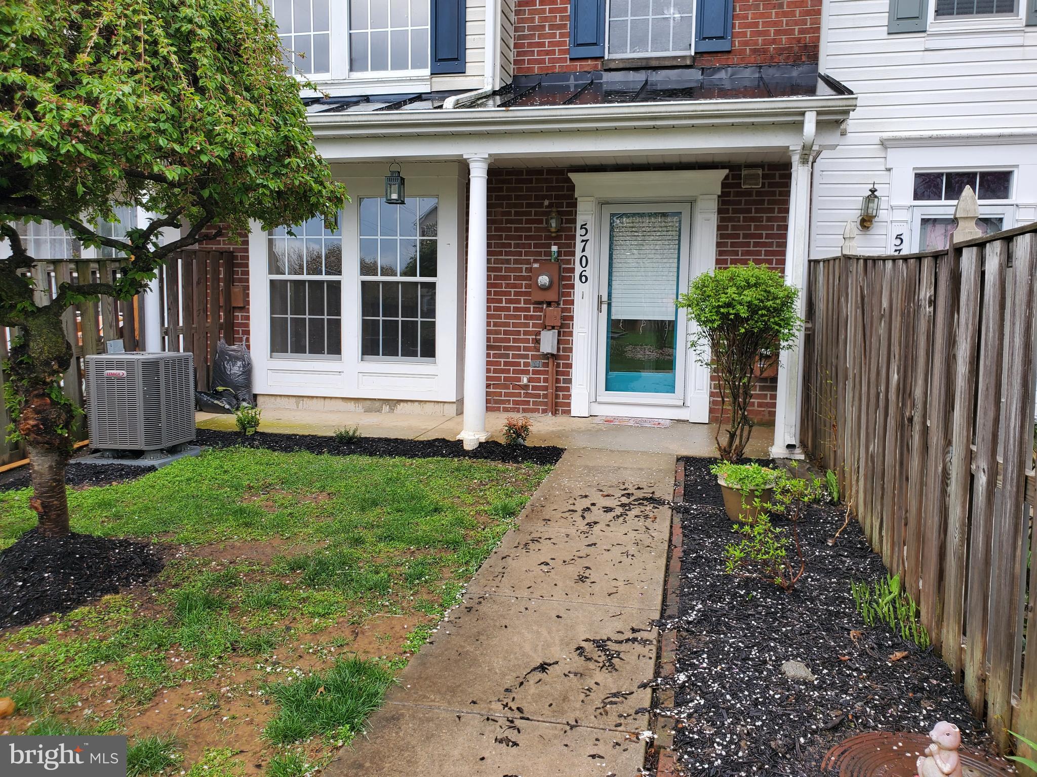 KINGSBROOK - Residential Lease