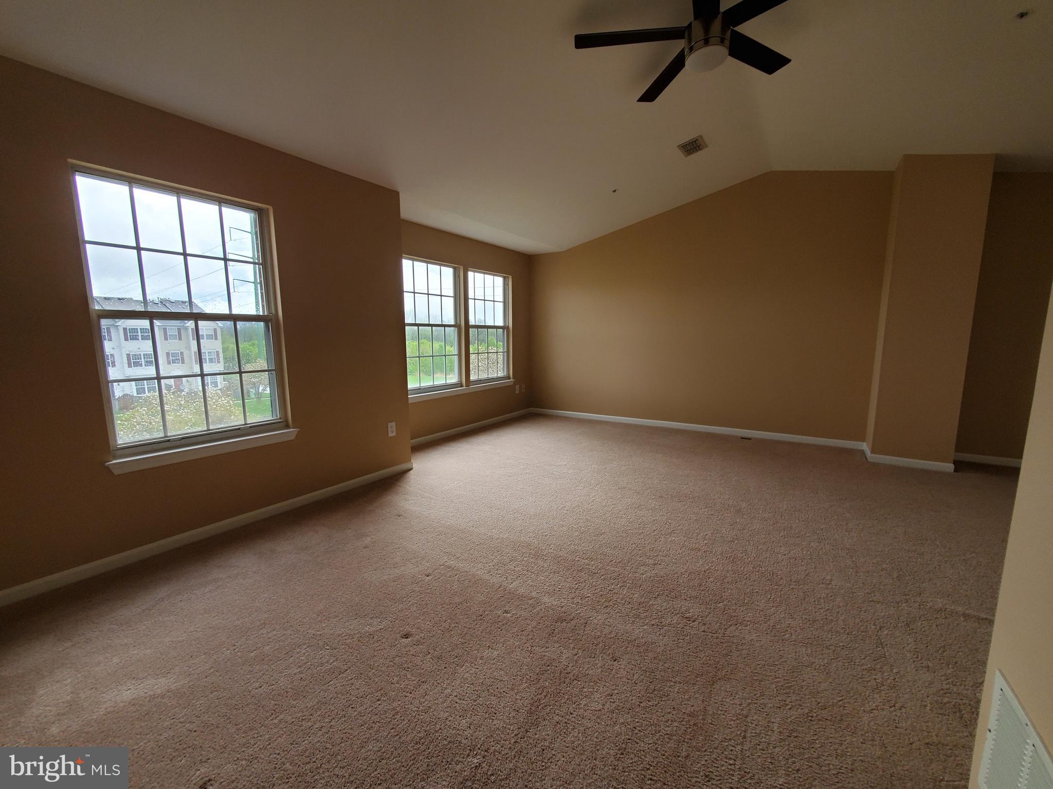 KINGSBROOK - Residential Lease