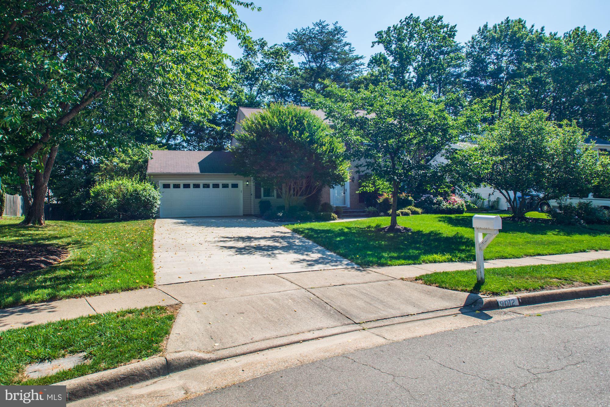 LAKEWOOD HILLS - Residential Lease