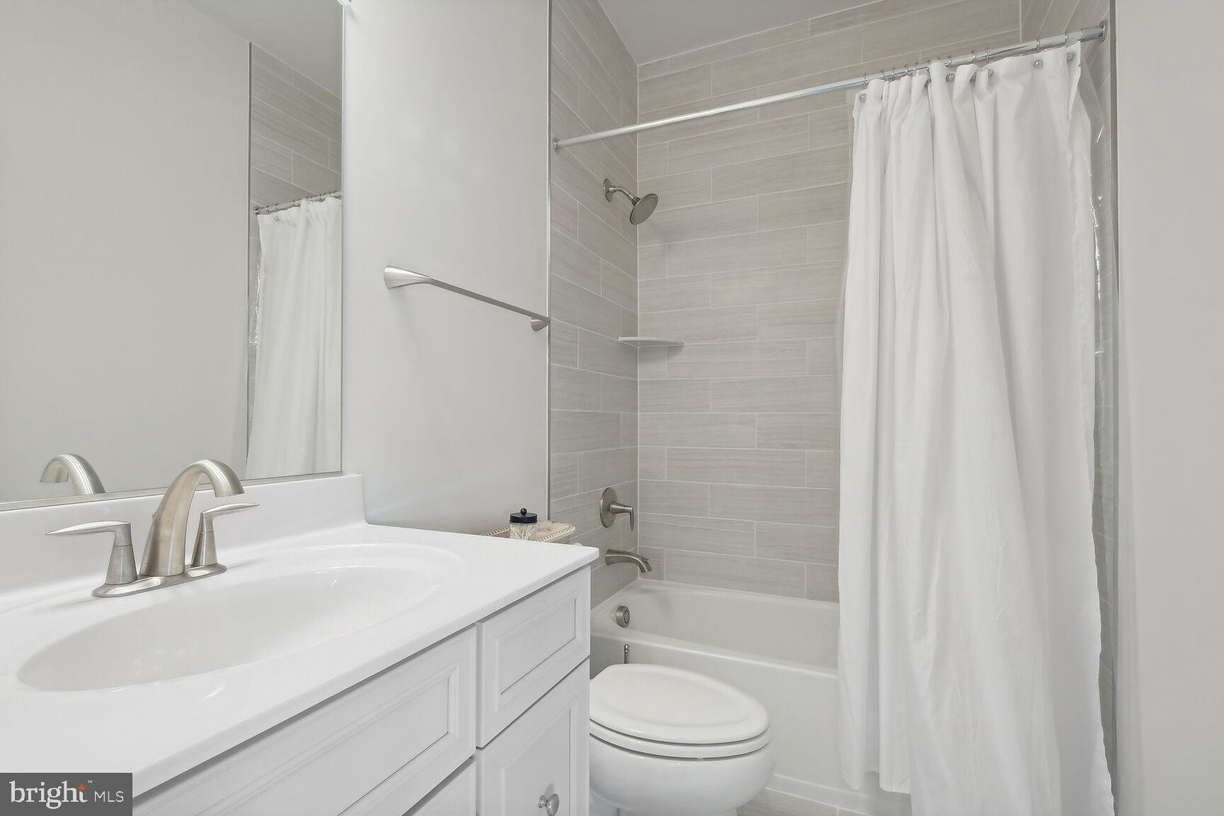 WOODBORNE PRESERVE - Residential