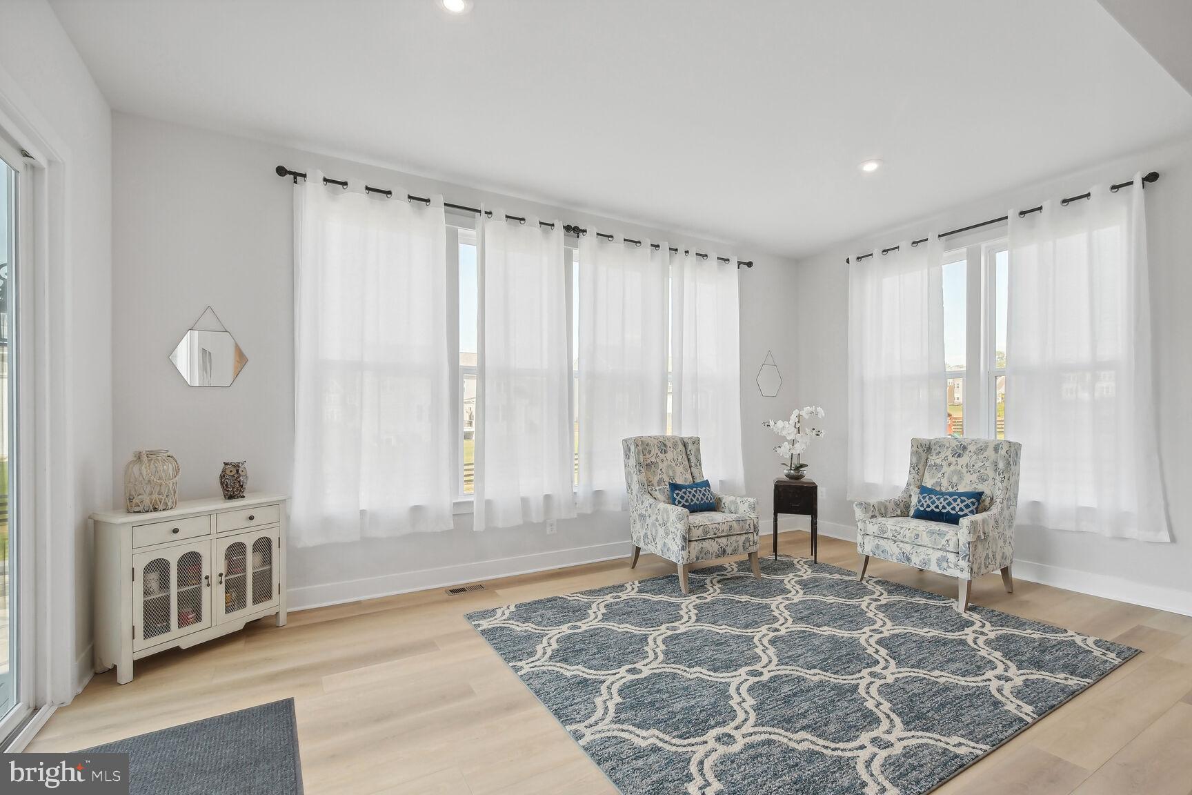 WOODBORNE PRESERVE - Residential