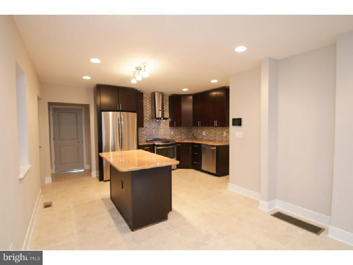 PORT RICHMOND - Residential