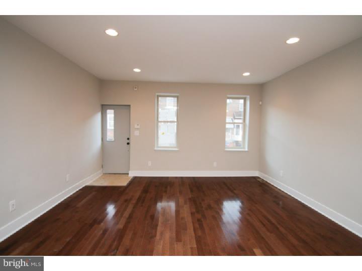 PORT RICHMOND - Residential