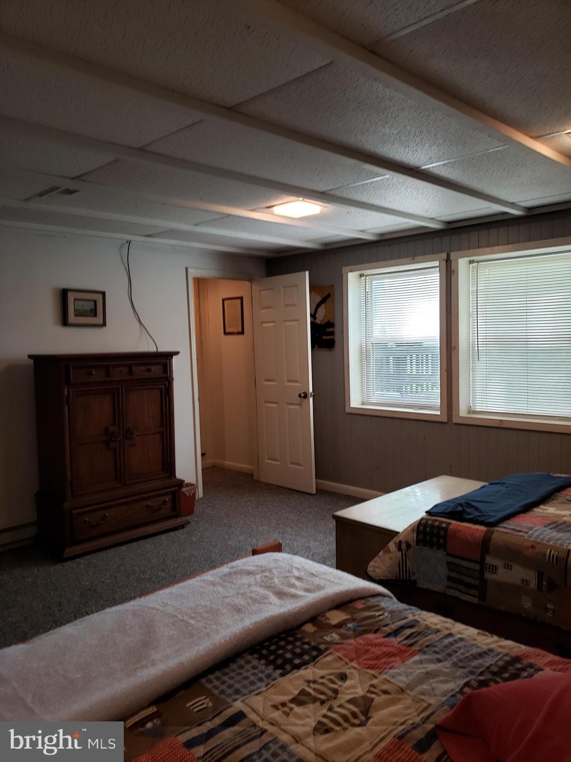 RIVER BEND - Residential