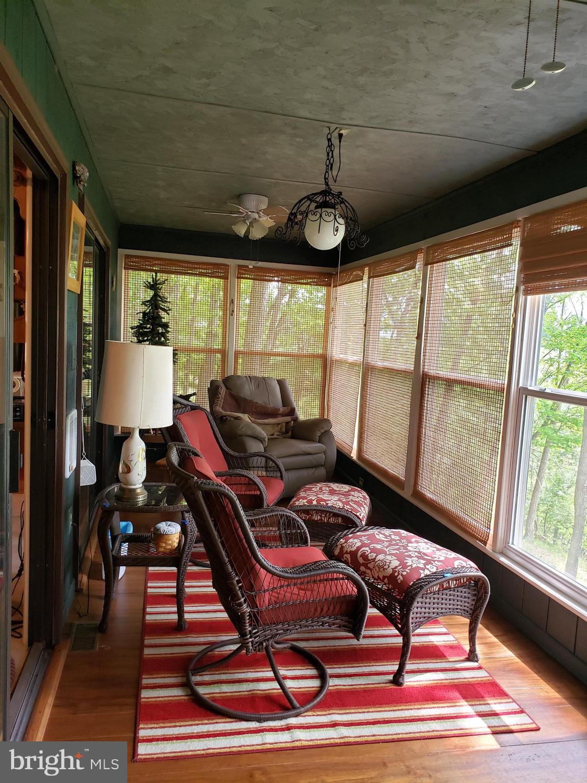 RIVER BEND - Residential