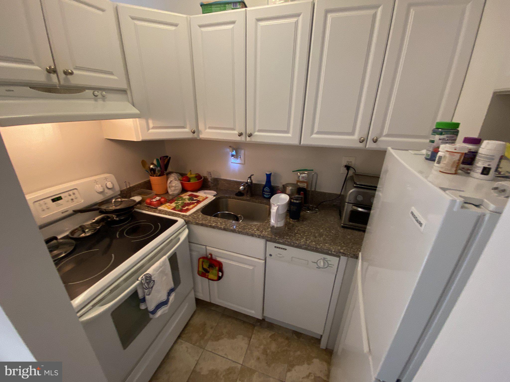 1615 Q STREET NW 210