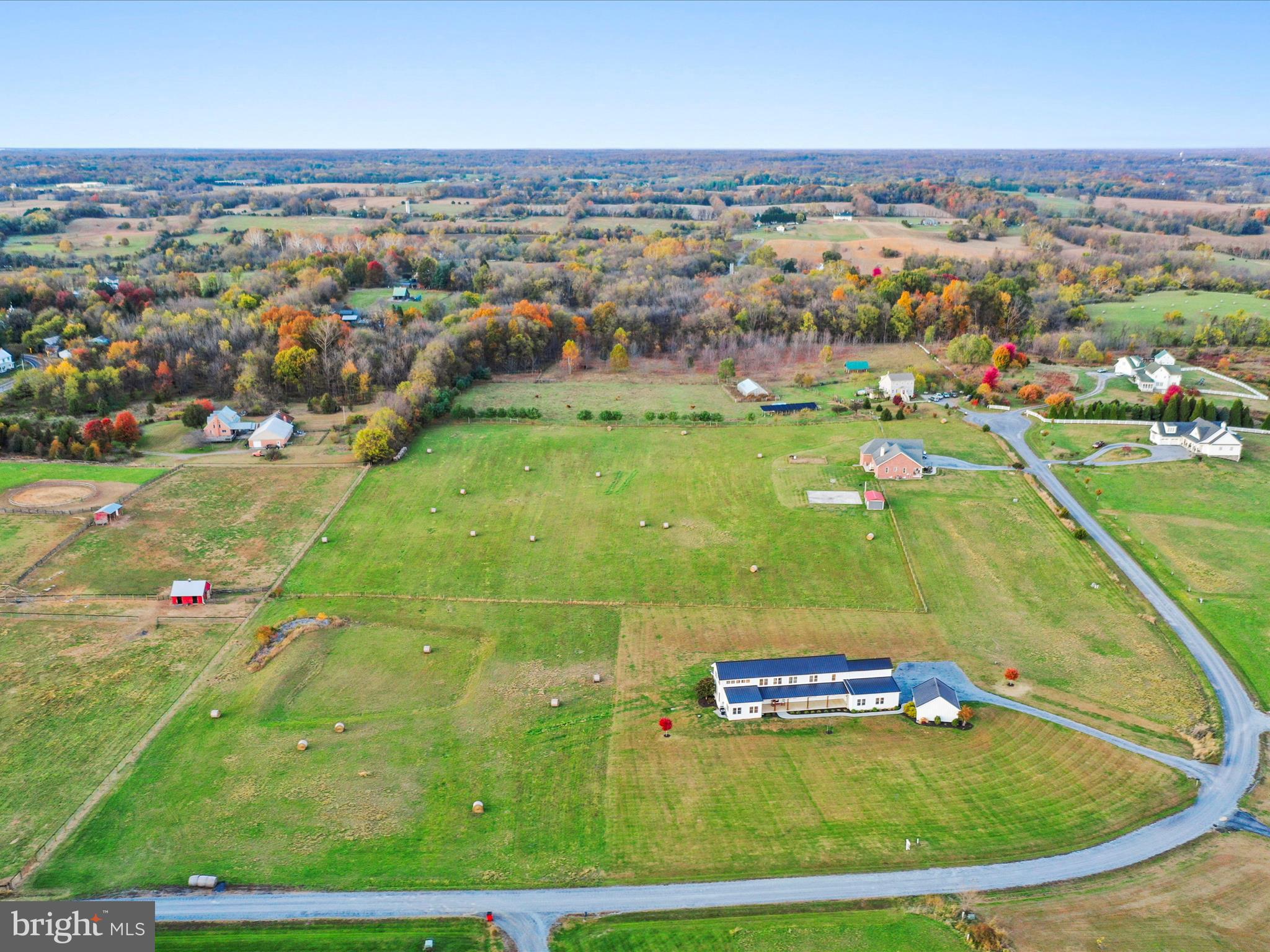 MOUNTAIN VISTA FARMS - Residential