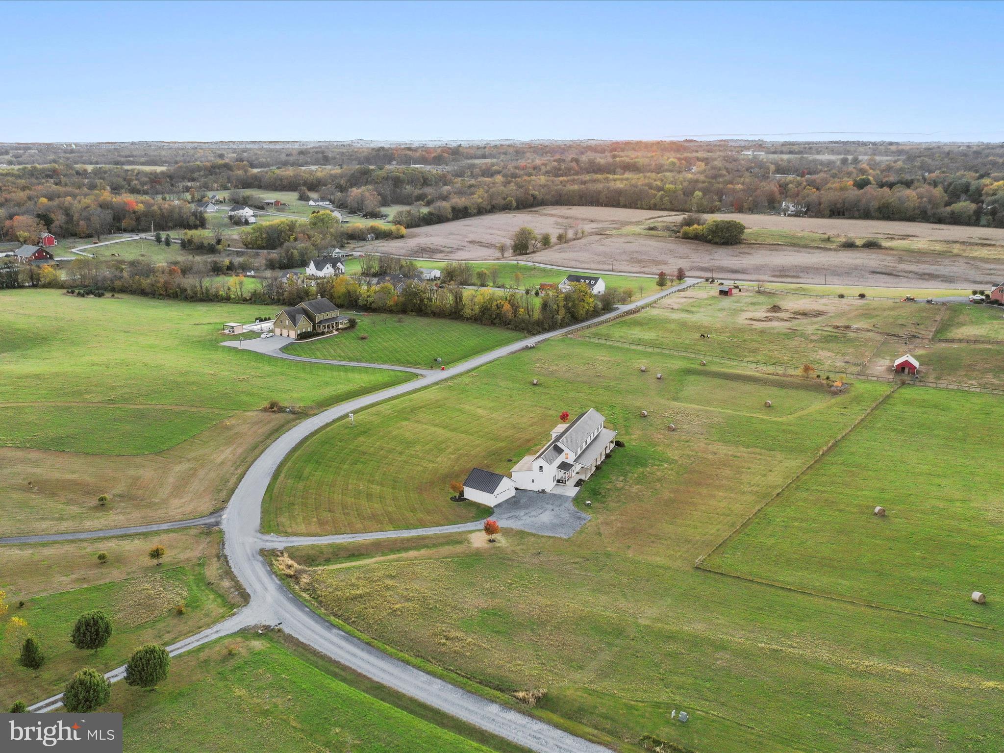 MOUNTAIN VISTA FARMS - Residential