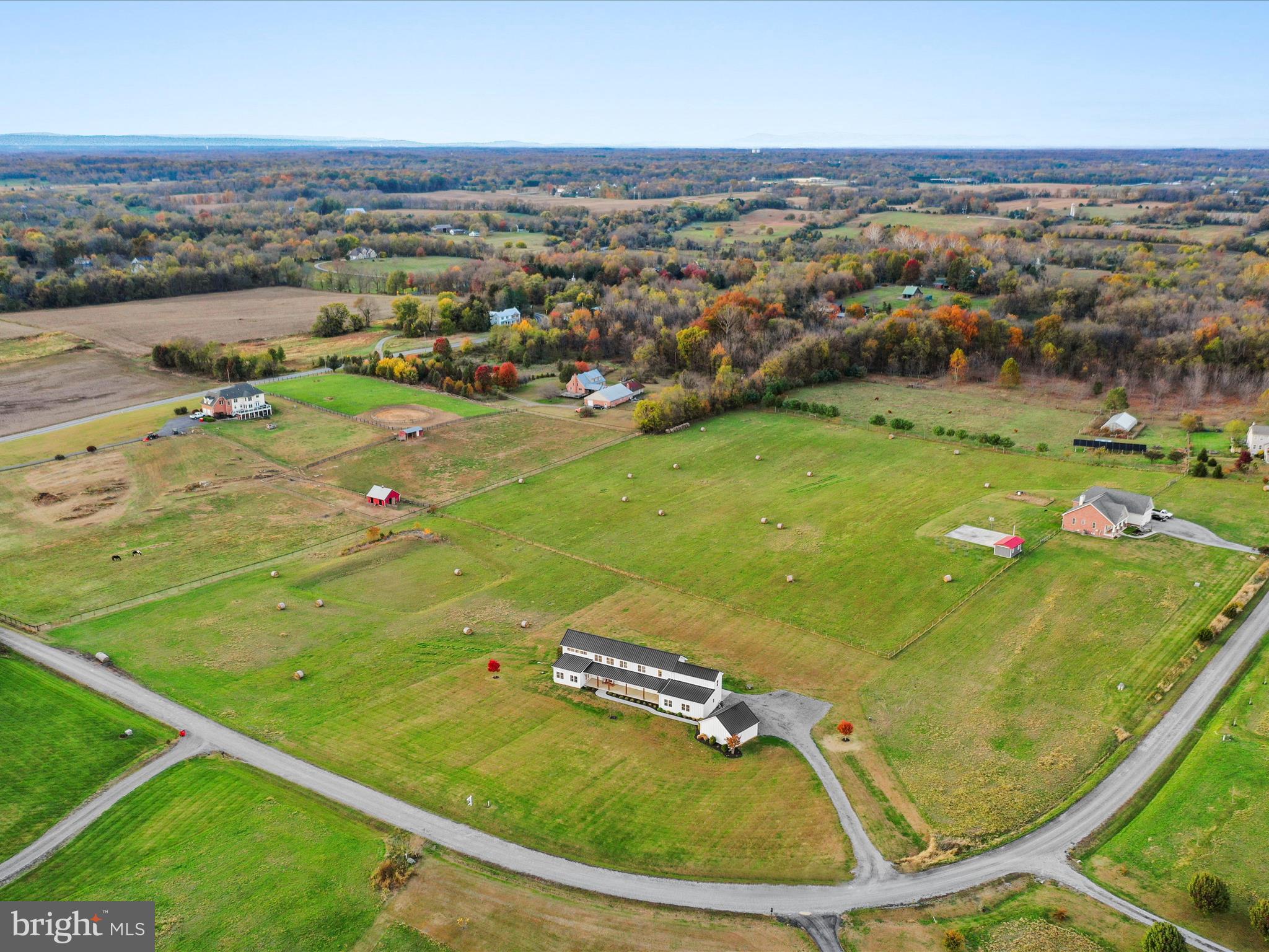MOUNTAIN VISTA FARMS - Residential