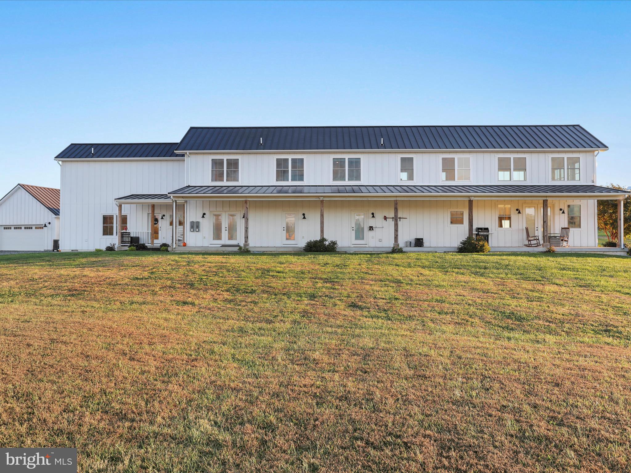 MOUNTAIN VISTA FARMS - Residential