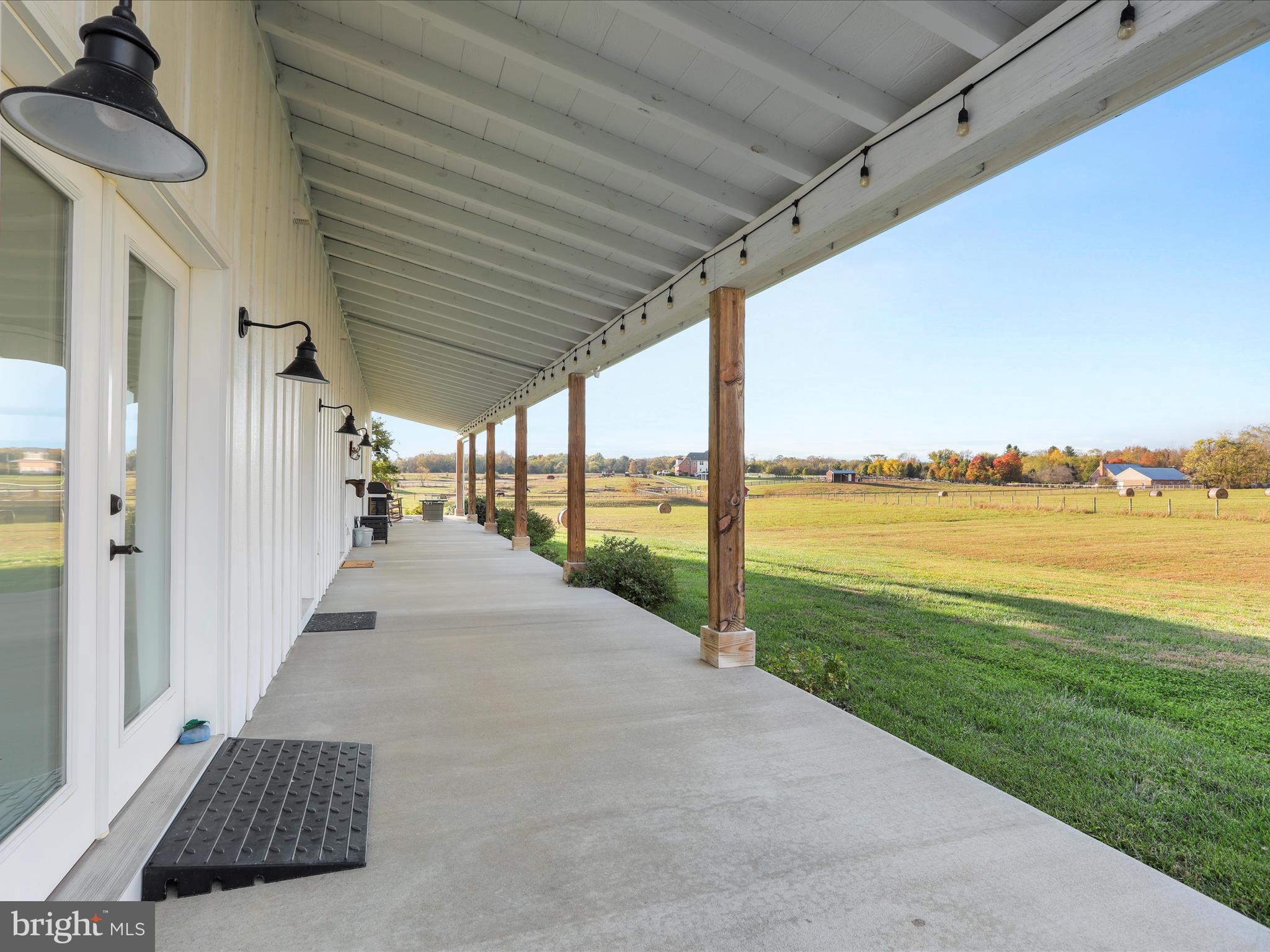 MOUNTAIN VISTA FARMS - Residential