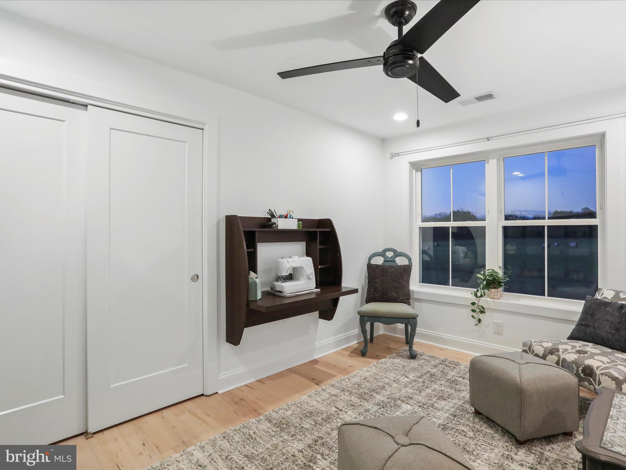 MOUNTAIN VISTA FARMS - Residential