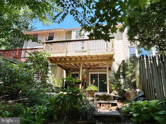 5496 ENDICOTT LANE
