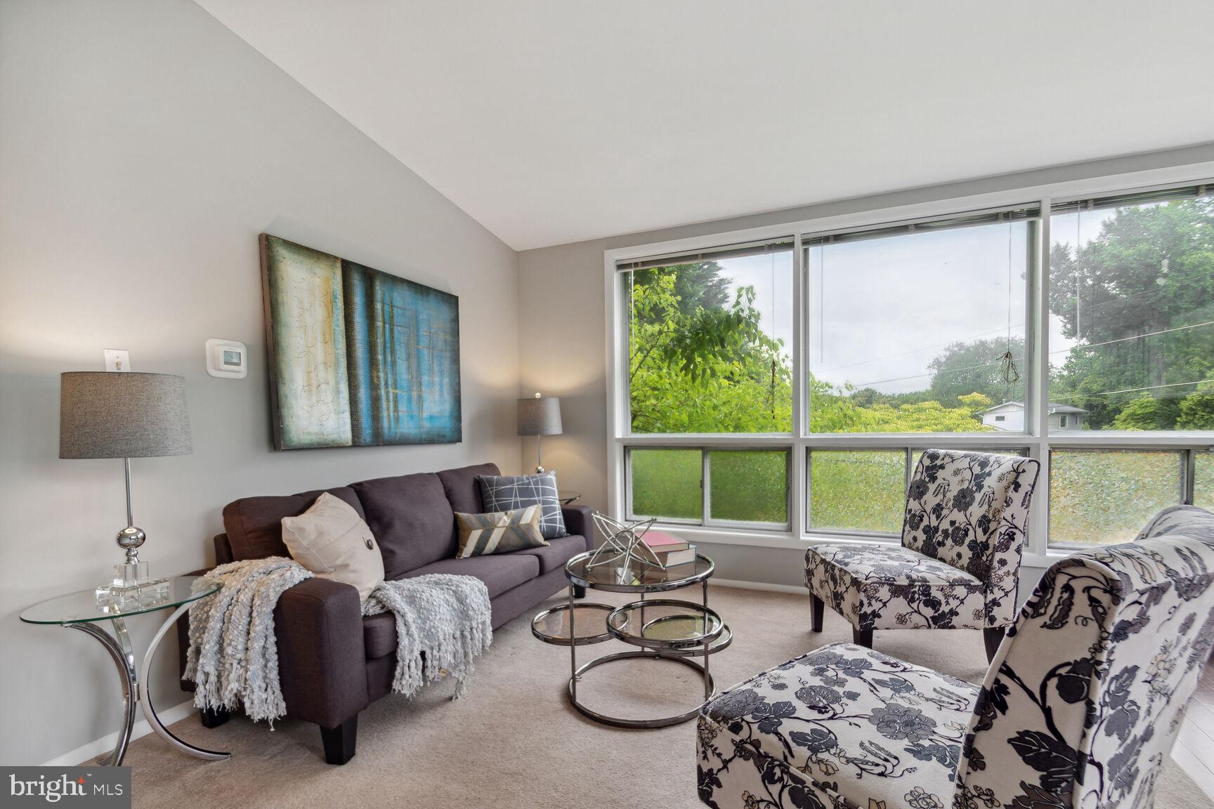 ROCK CREEK PALISADES - Residential