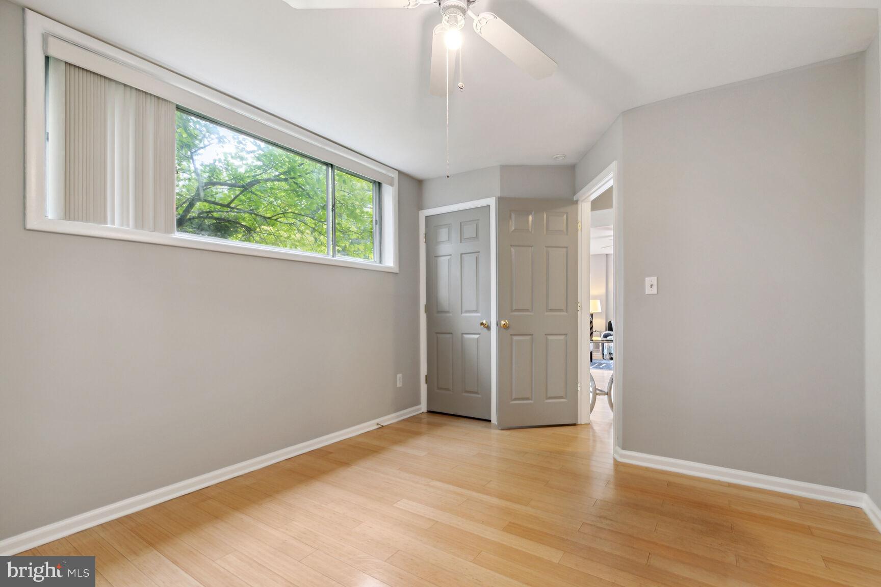 ROCK CREEK PALISADES - Residential