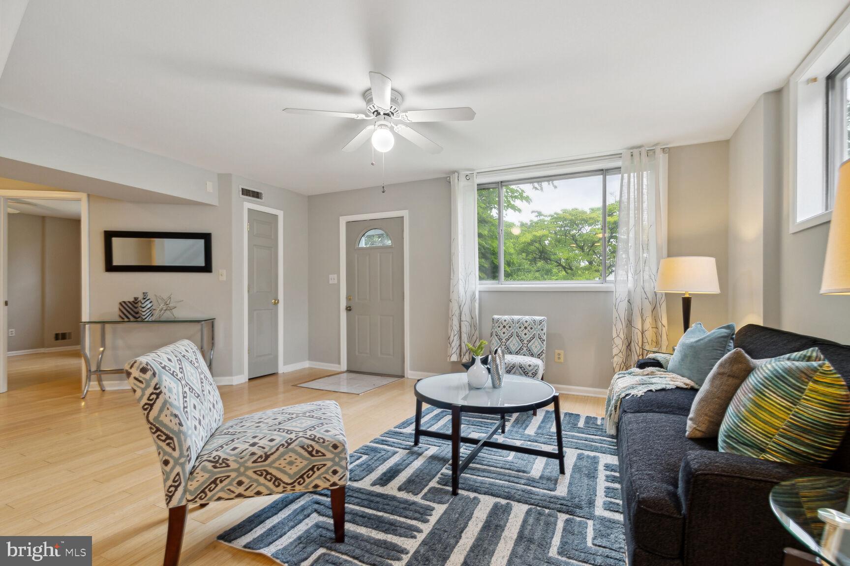 ROCK CREEK PALISADES - Residential