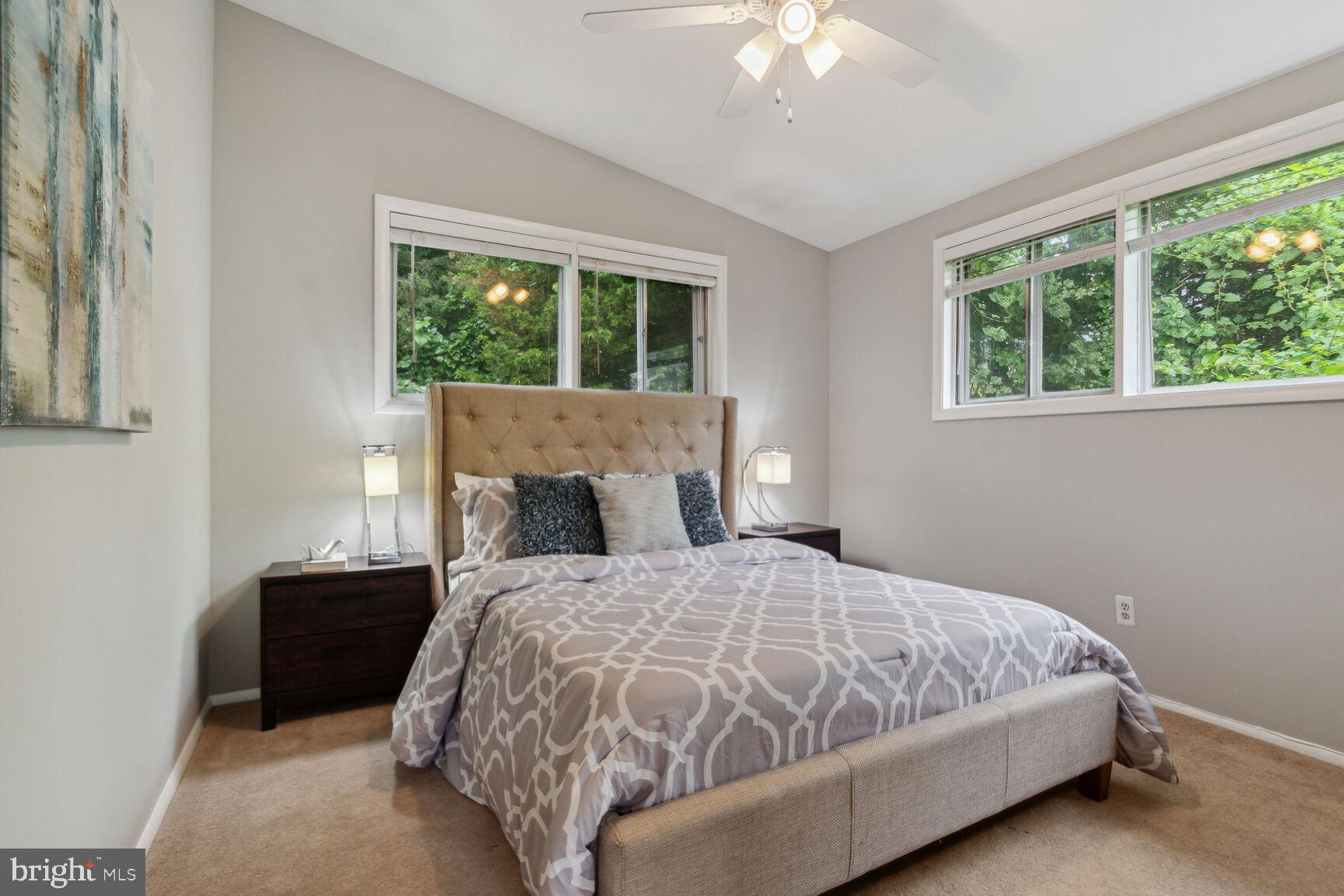 ROCK CREEK PALISADES - Residential