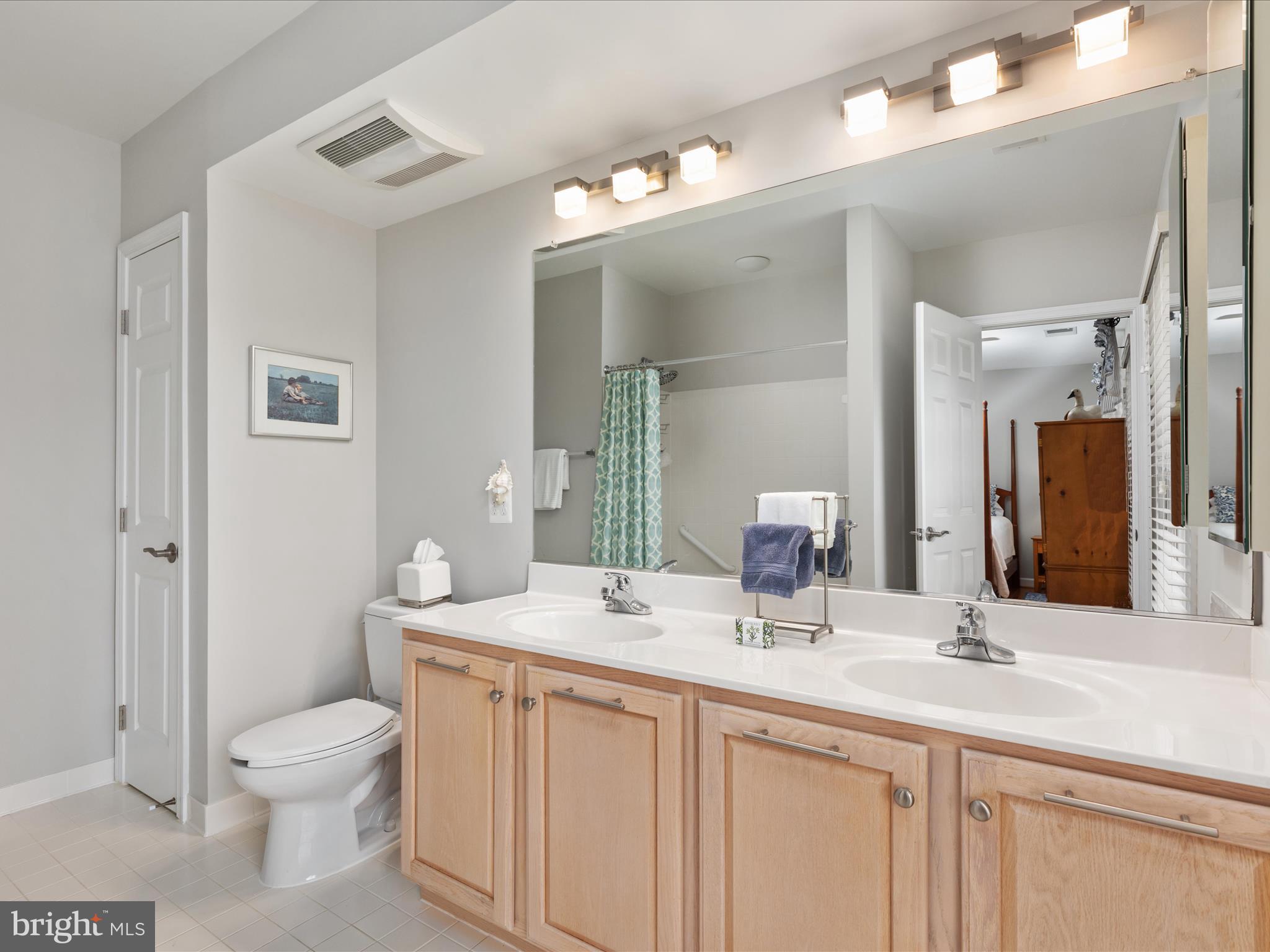 MCLEAN VILLAGE - Residential