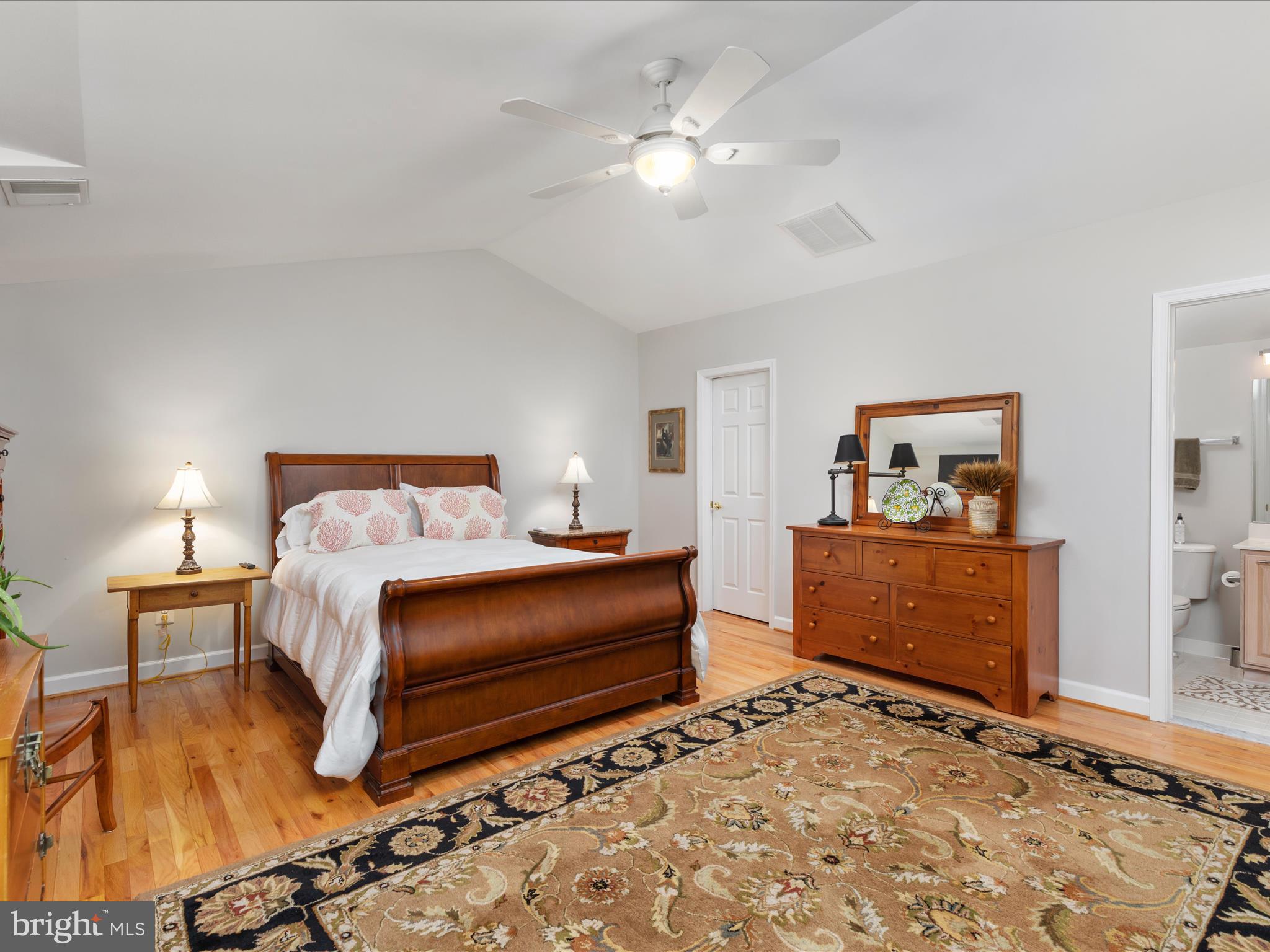 MCLEAN VILLAGE - Residential