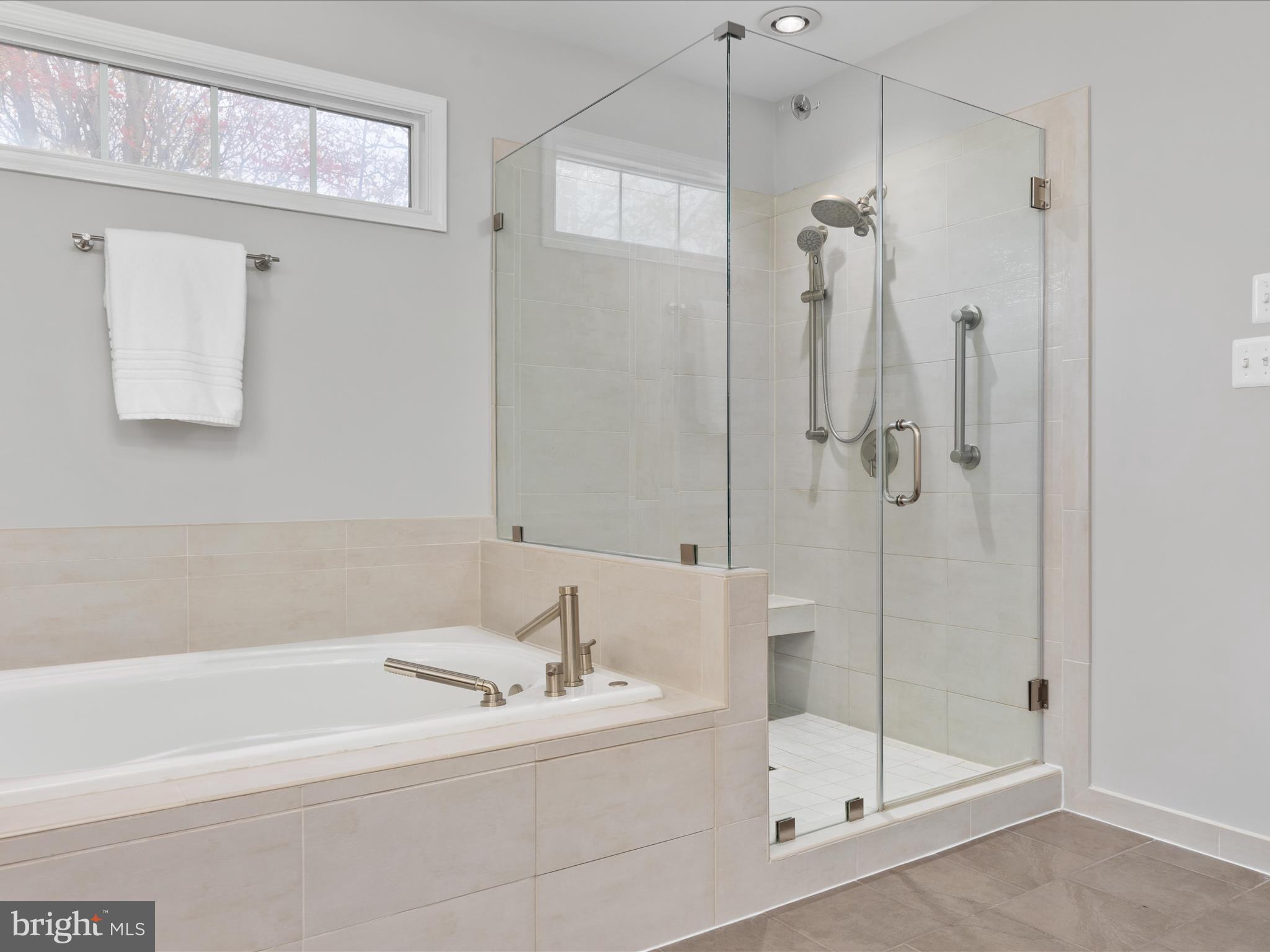 MCLEAN VILLAGE - Residential