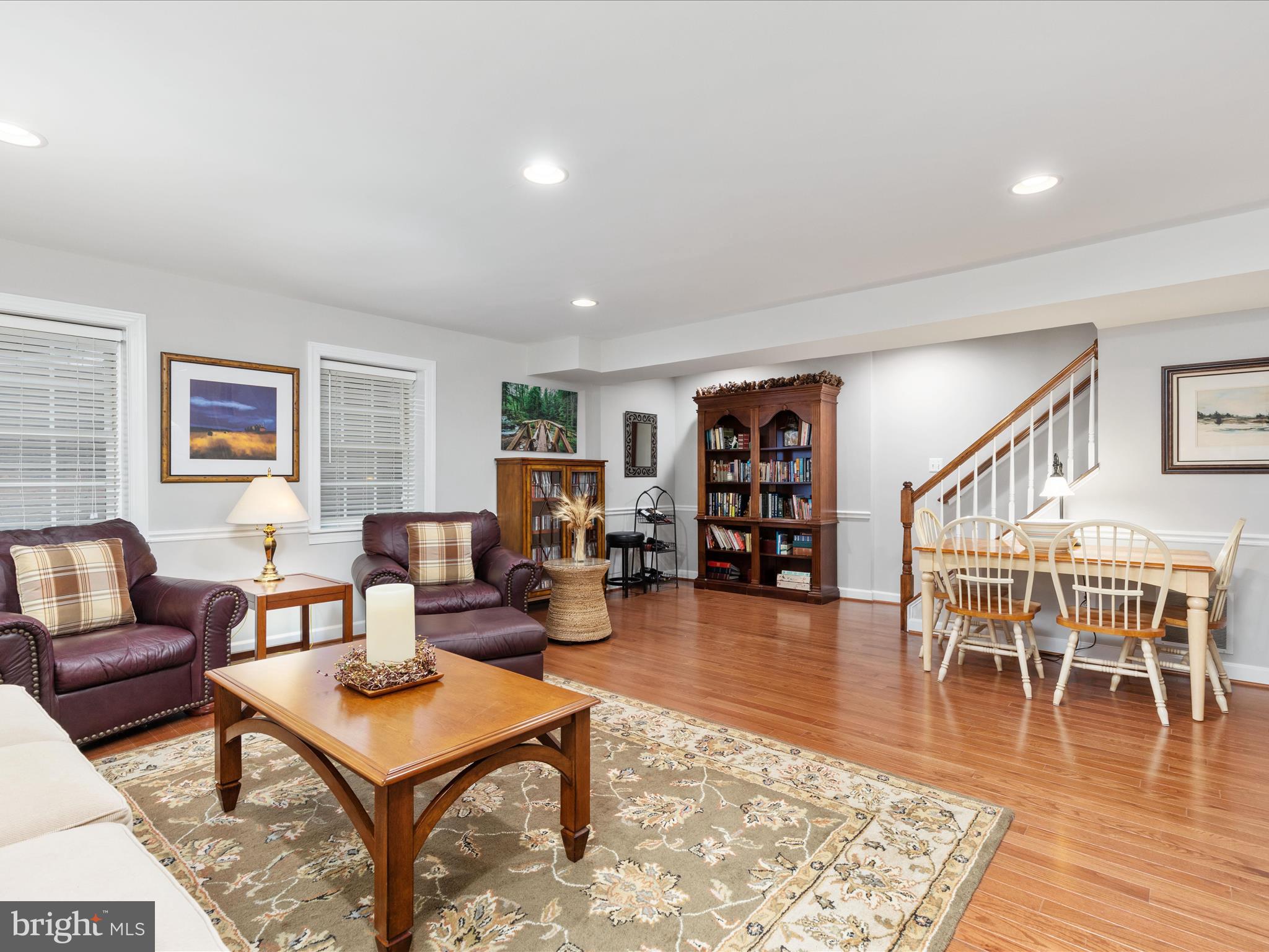 MCLEAN VILLAGE - Residential