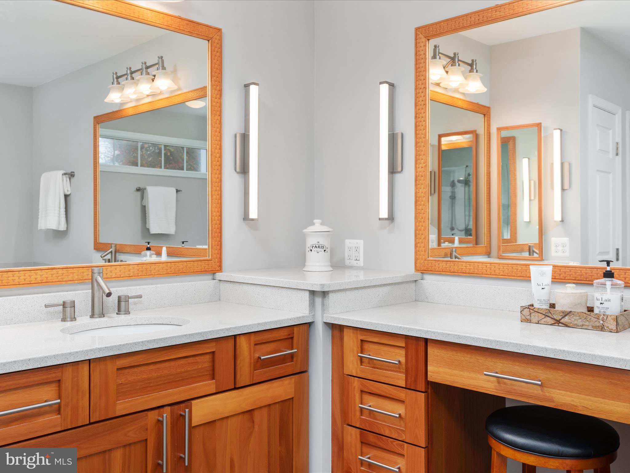 MCLEAN VILLAGE - Residential