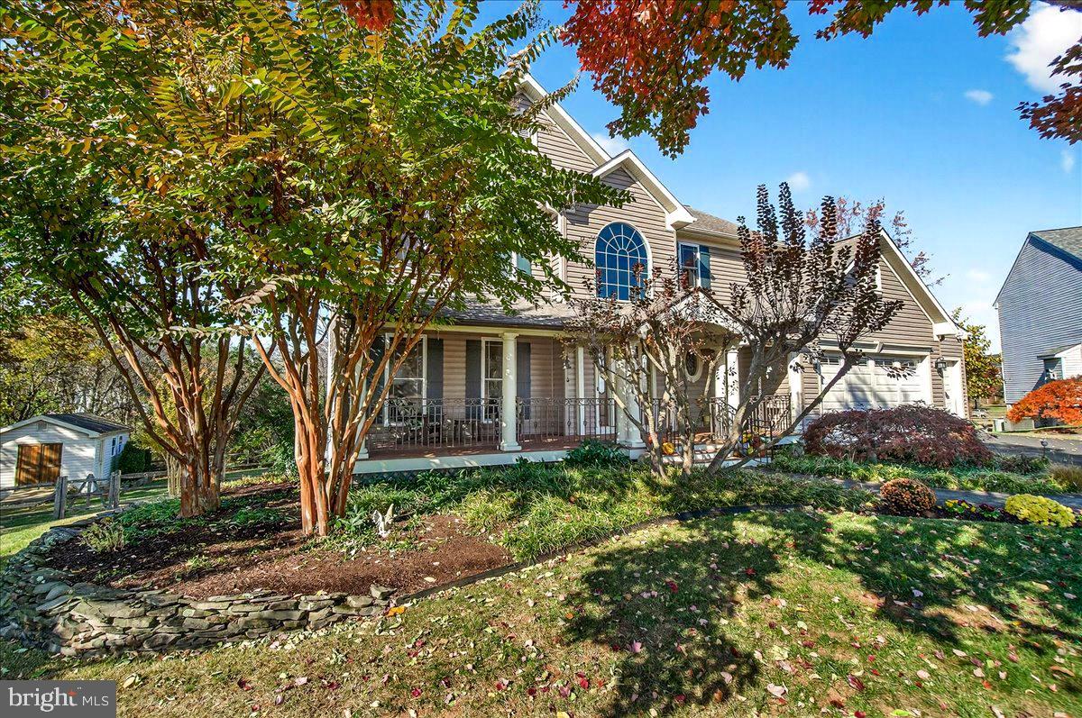 HUNTERS RUN - Residential