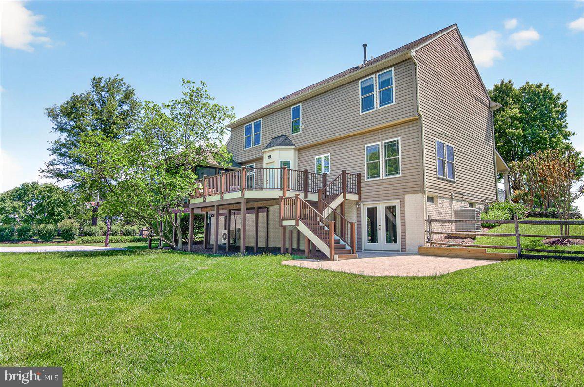 HUNTERS RUN - Residential
