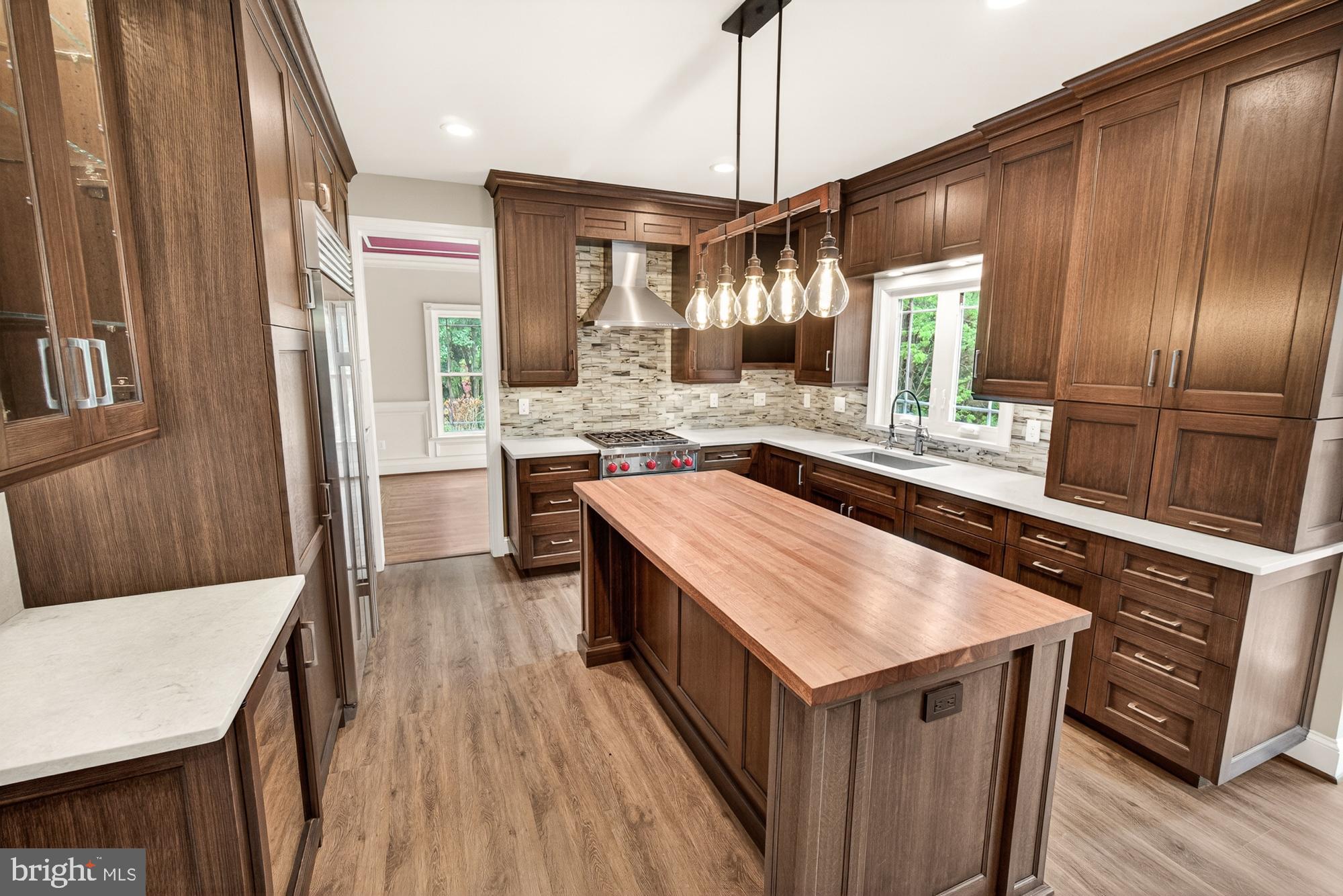 HUNTERS RUN - Residential