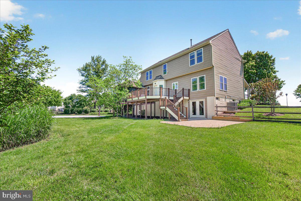 HUNTERS RUN - Residential