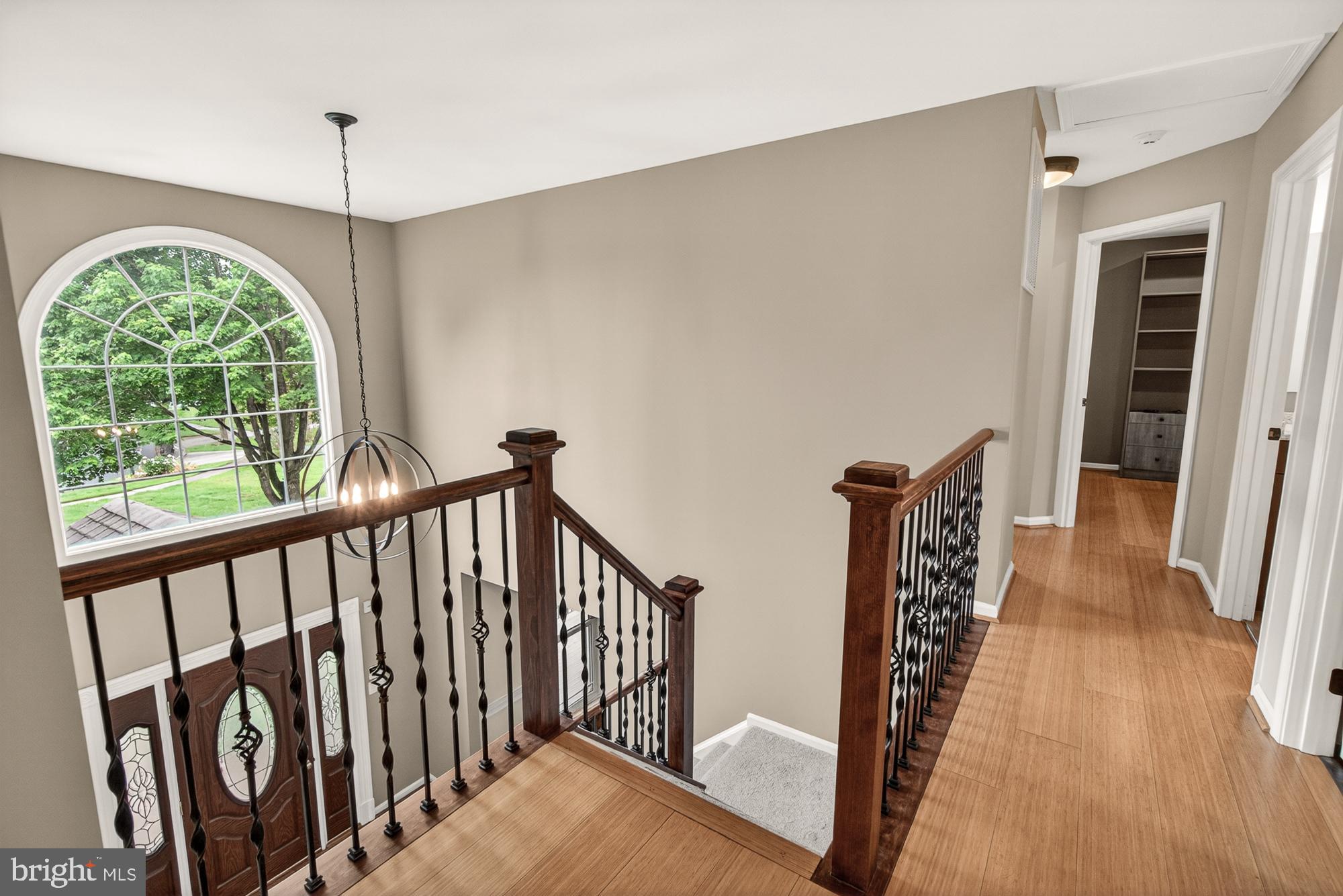 HUNTERS RUN - Residential