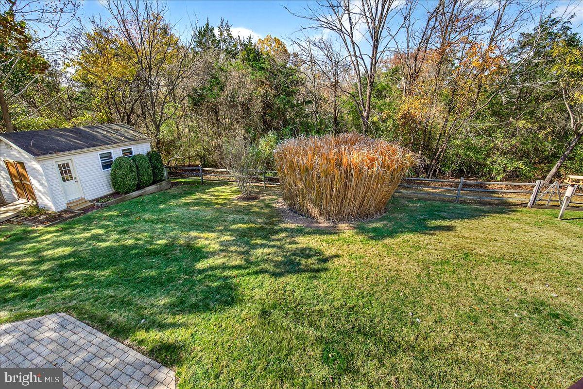 HUNTERS RUN - Residential