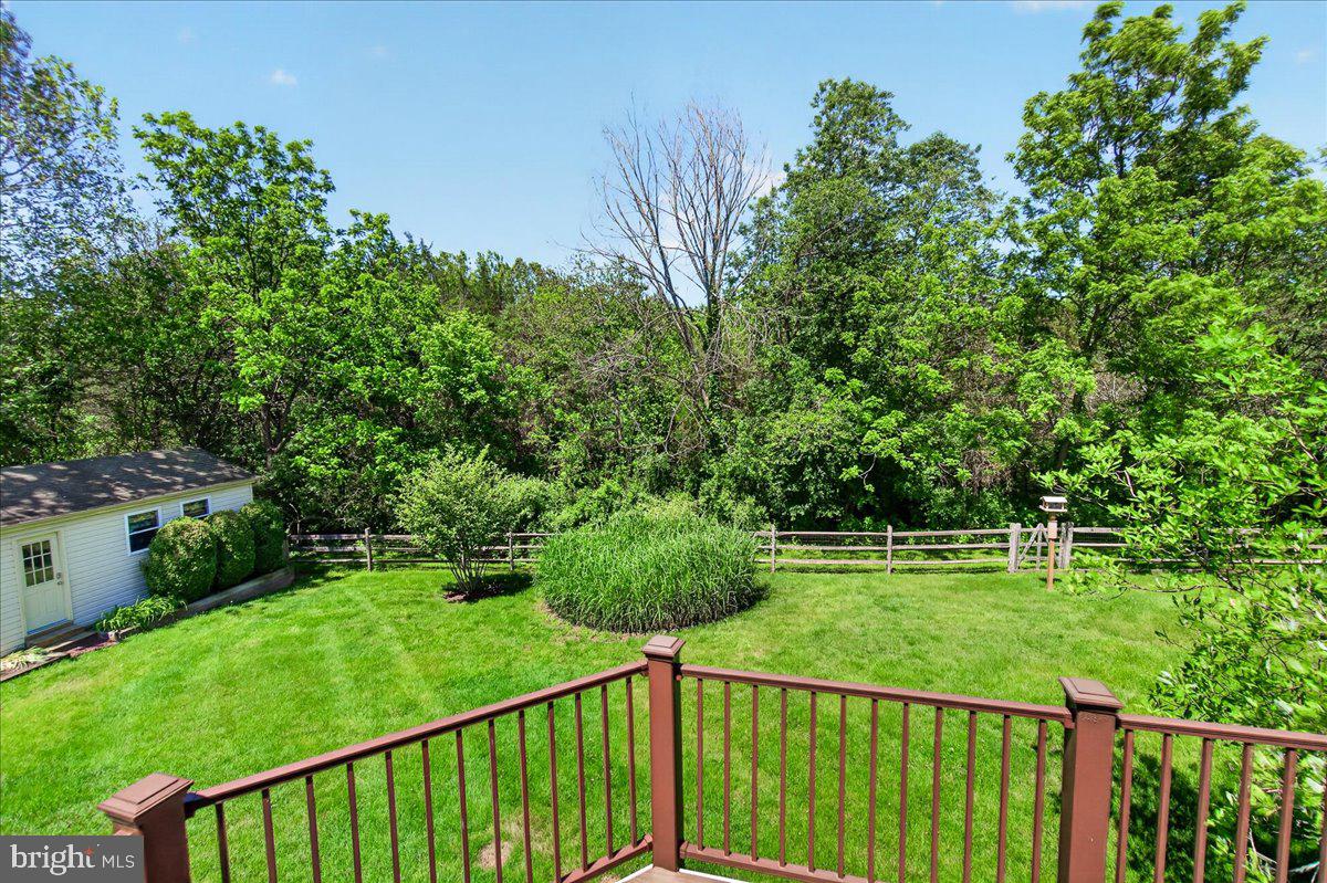 HUNTERS RUN - Residential