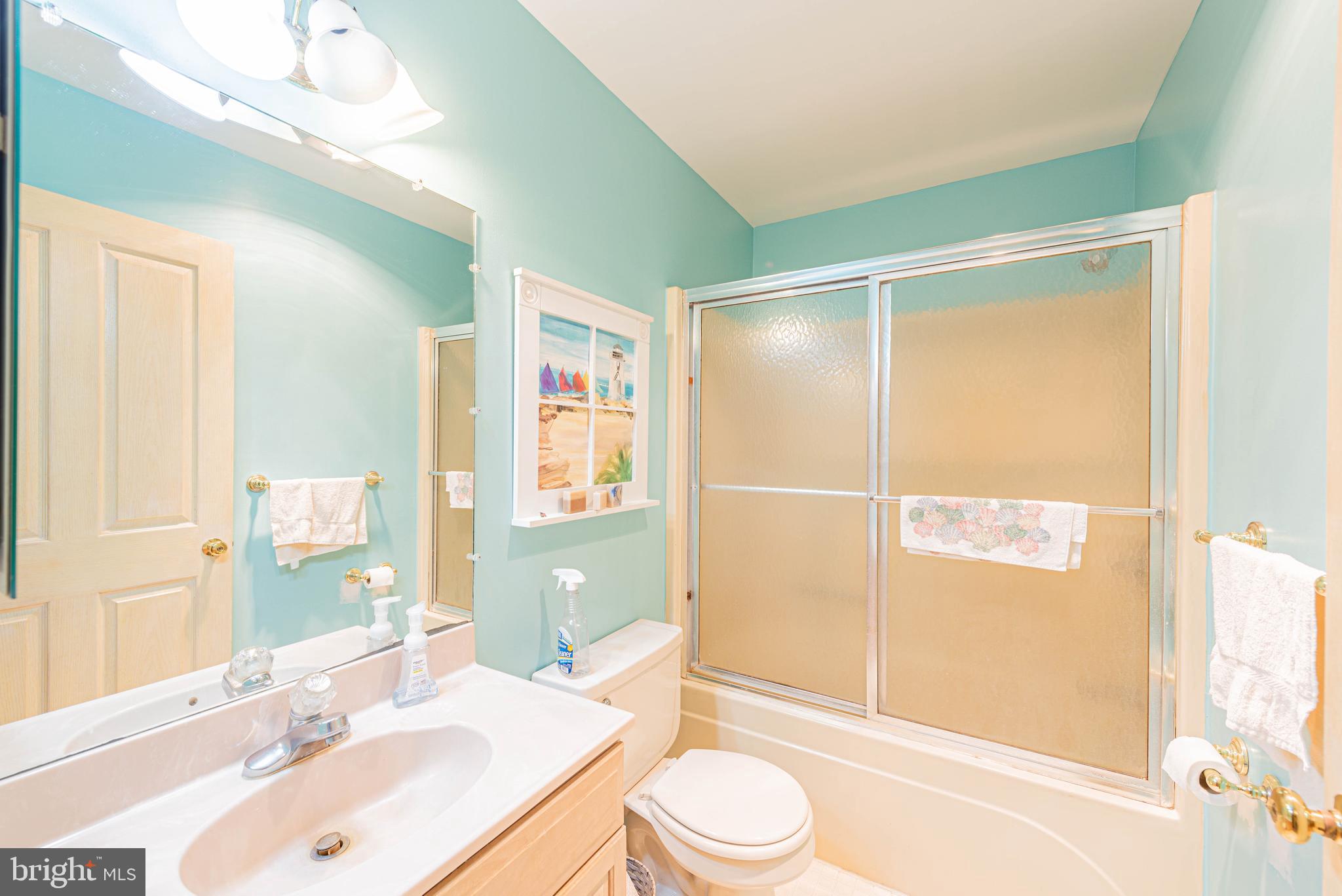 SNUG HARBOR - Residential