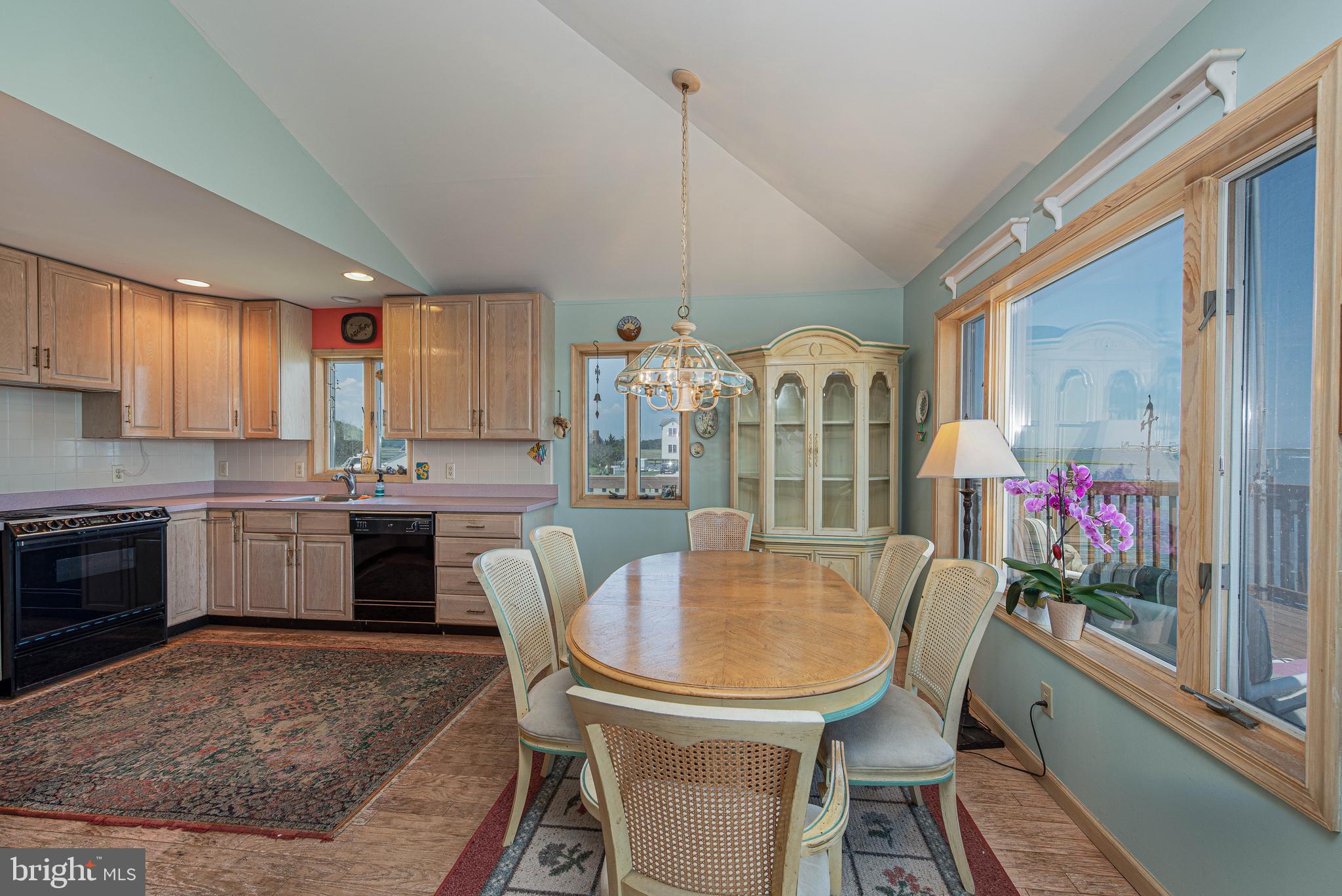 SNUG HARBOR - Residential