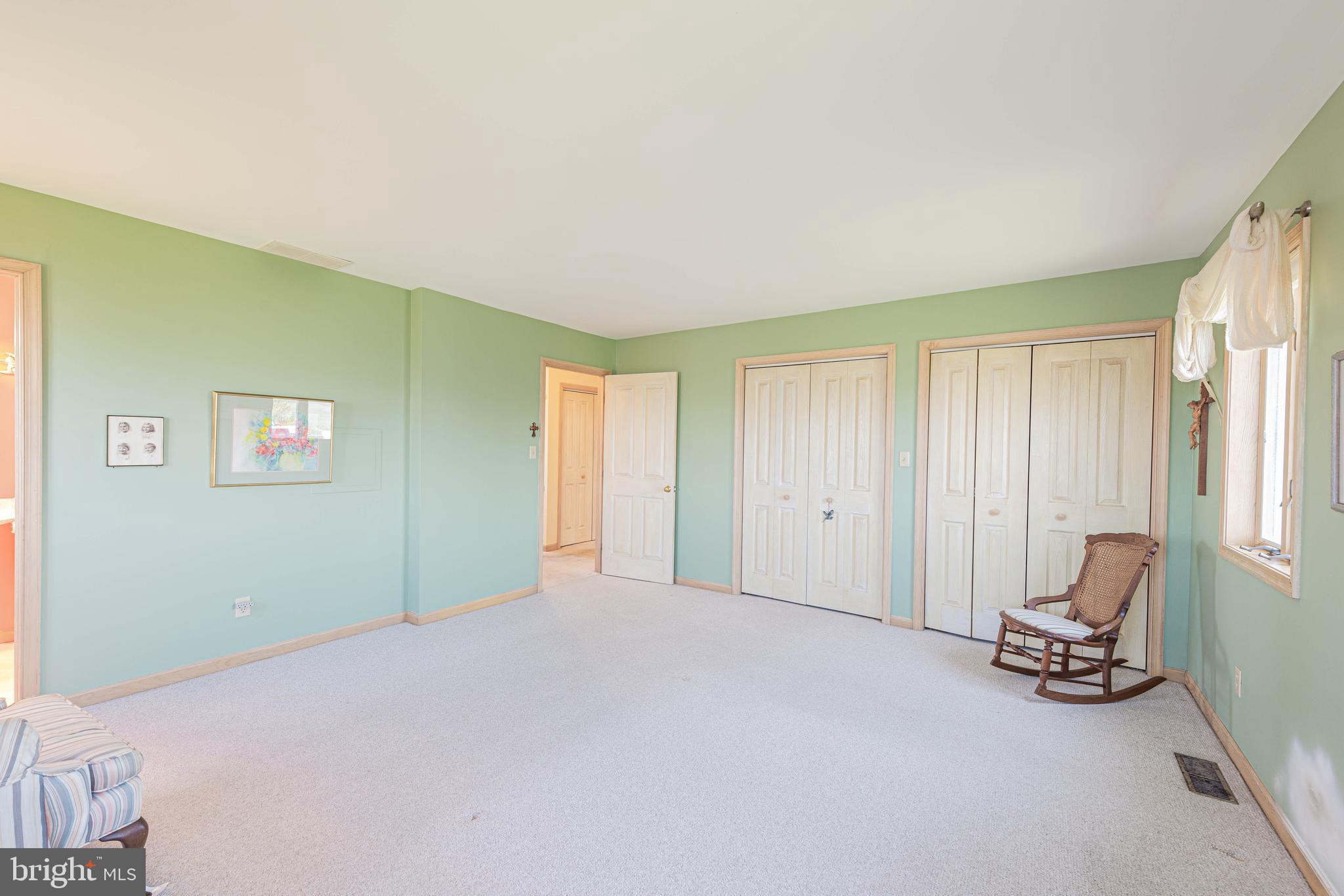 SNUG HARBOR - Residential