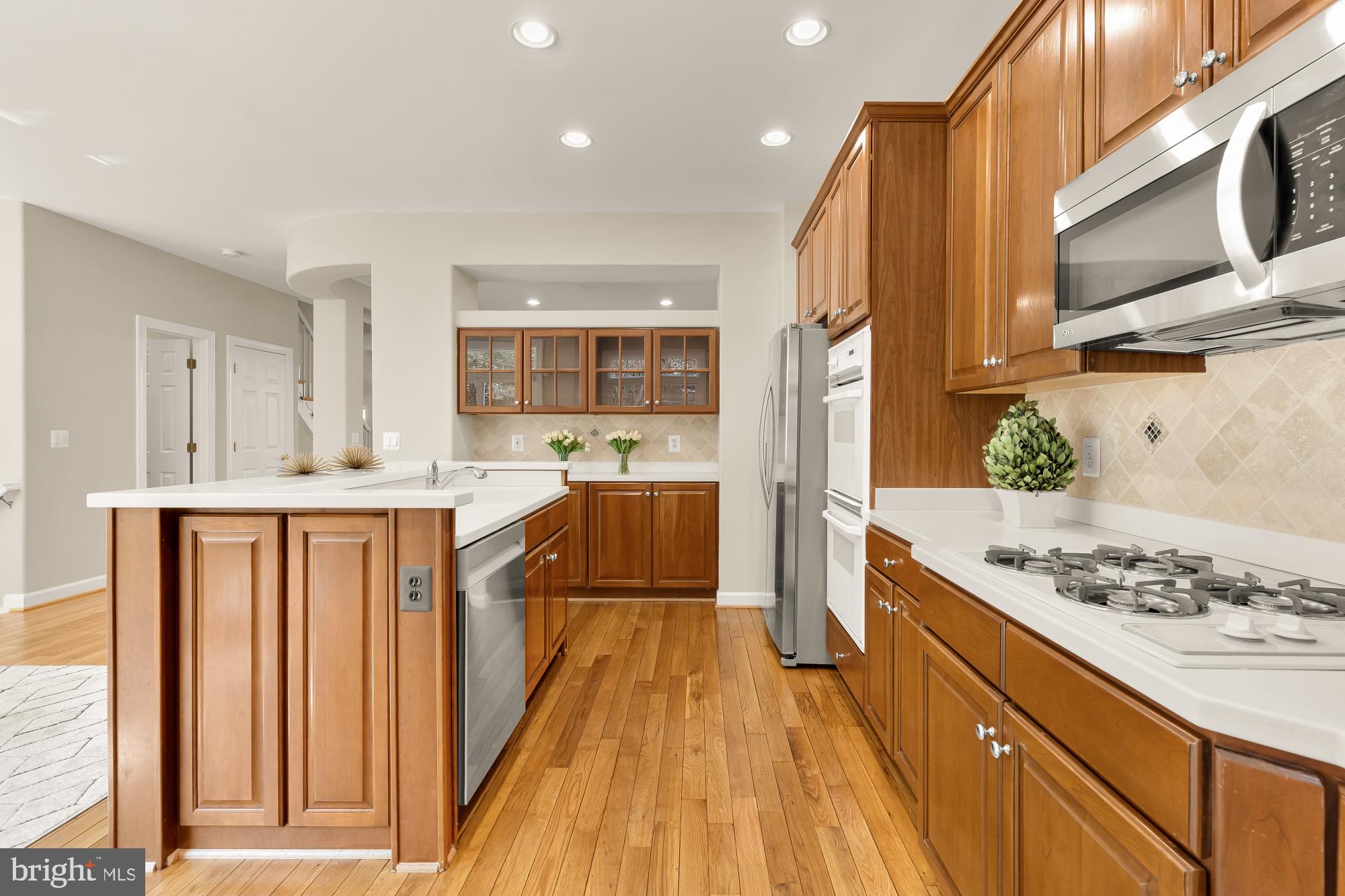 HILLCREST - Residential