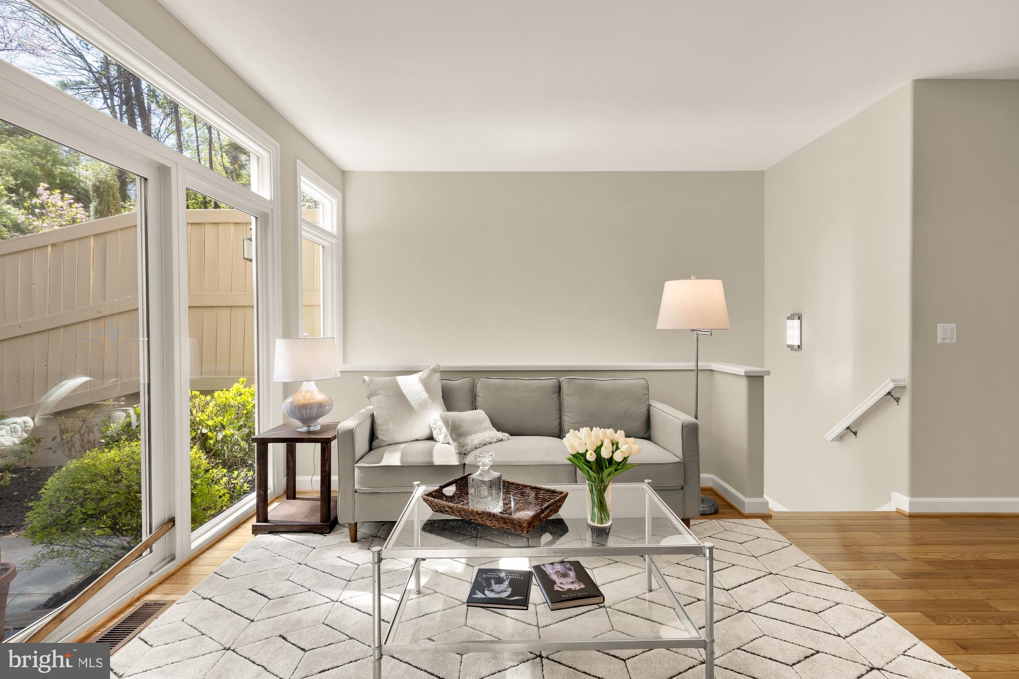 HILLCREST - Residential