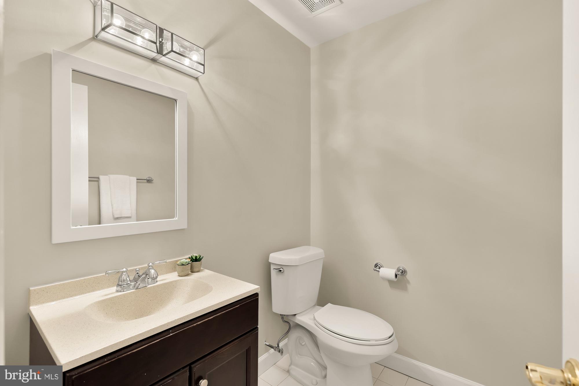 HILLCREST - Residential