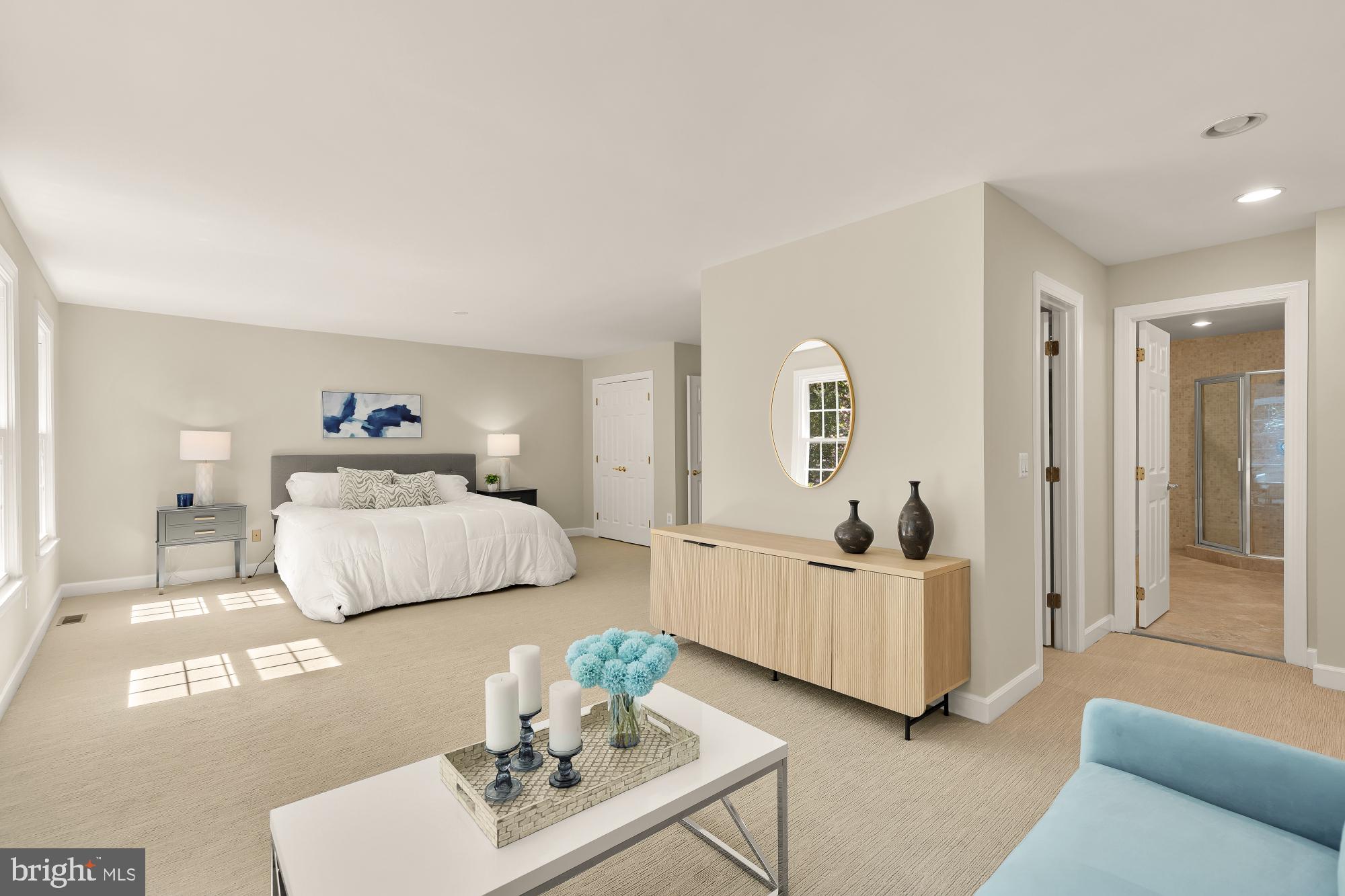 HILLCREST - Residential