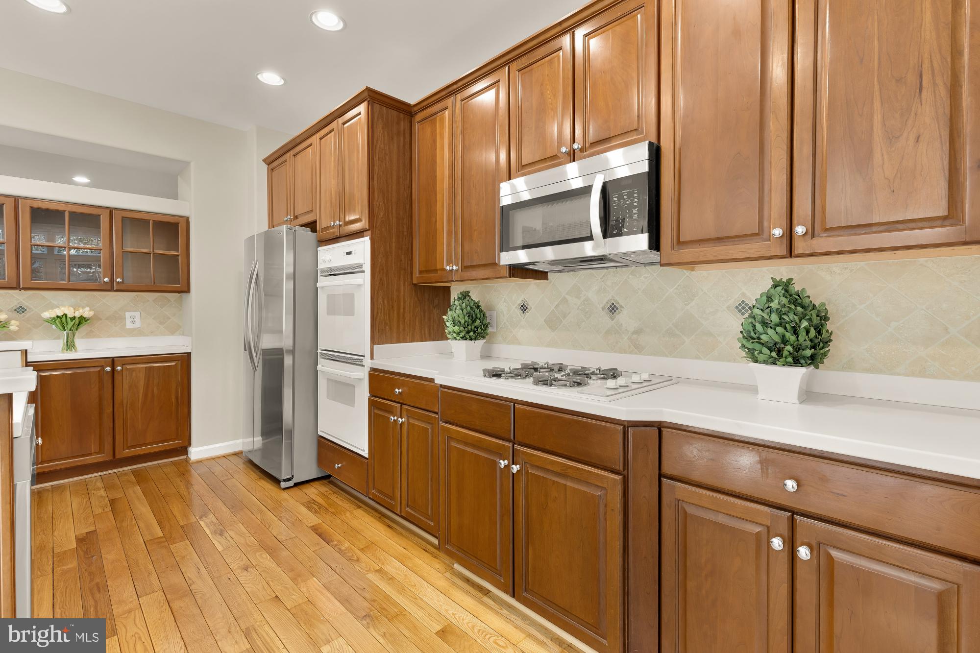 HILLCREST - Residential