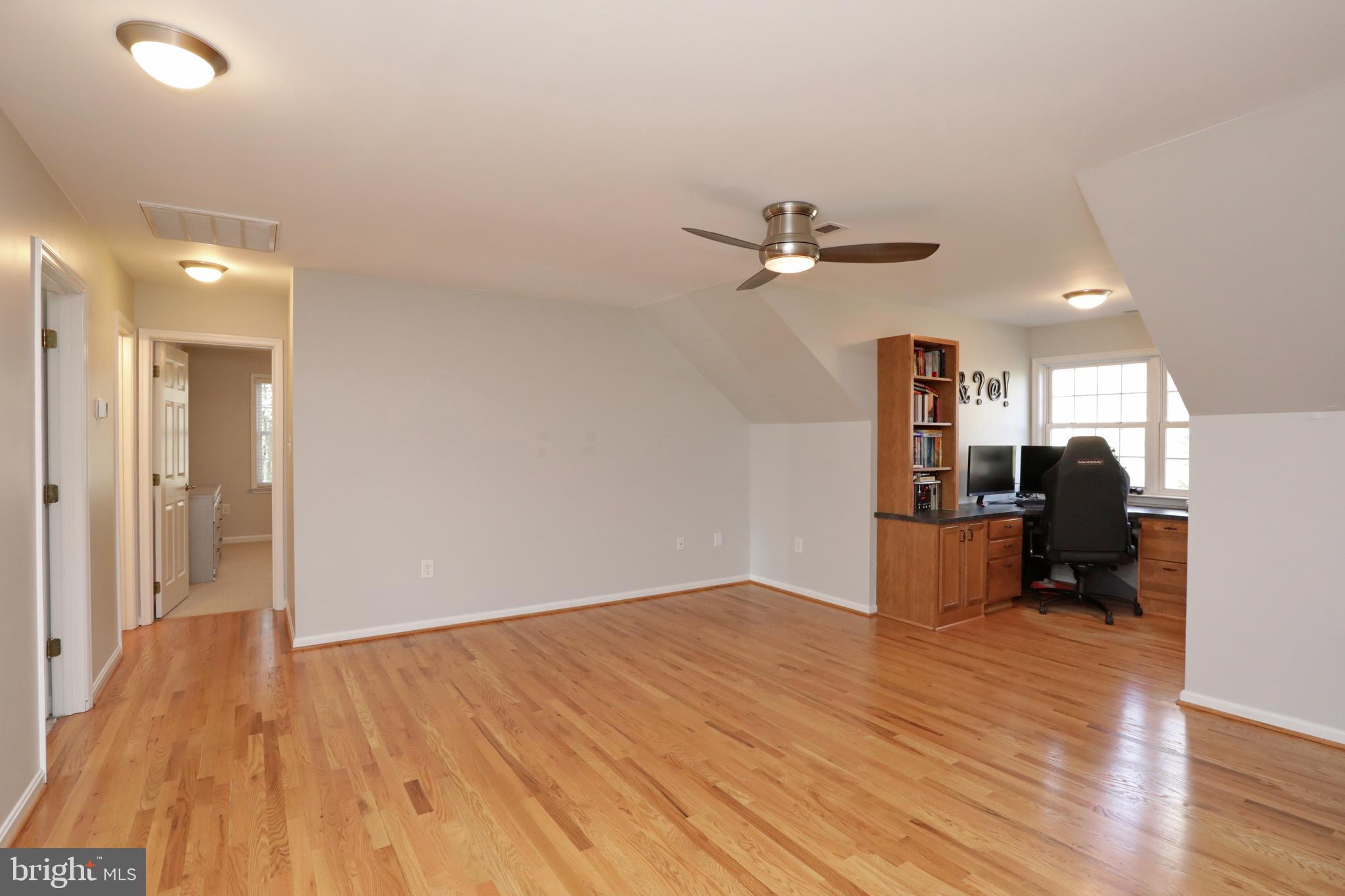 SWAN POINT - Residential