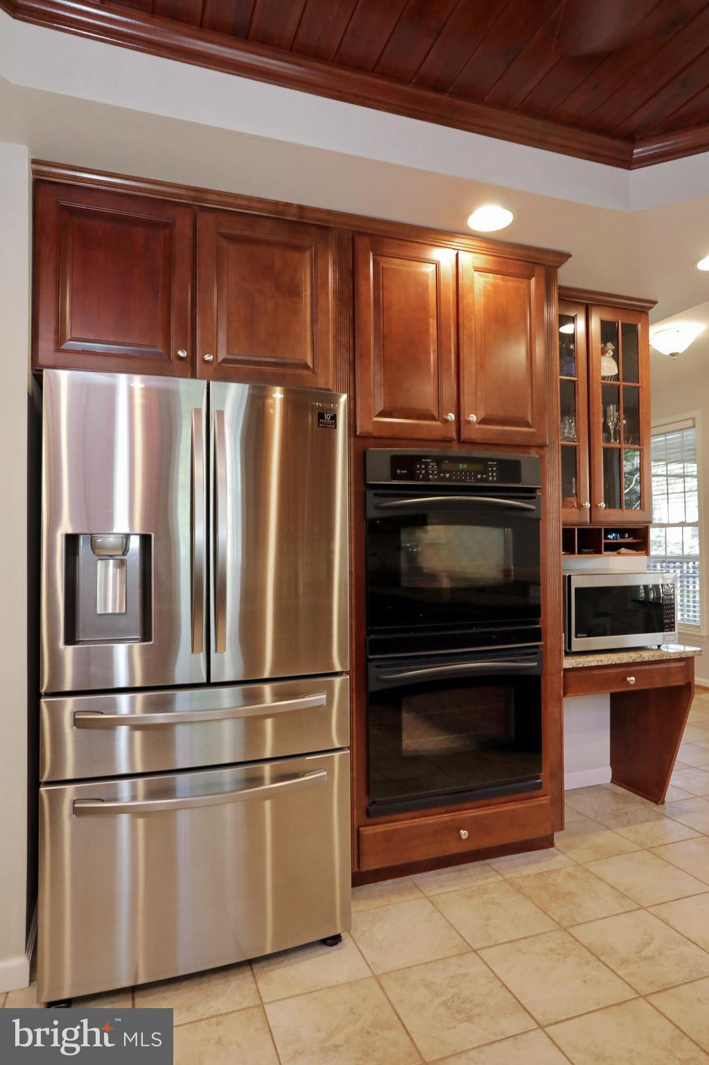 SWAN POINT - Residential