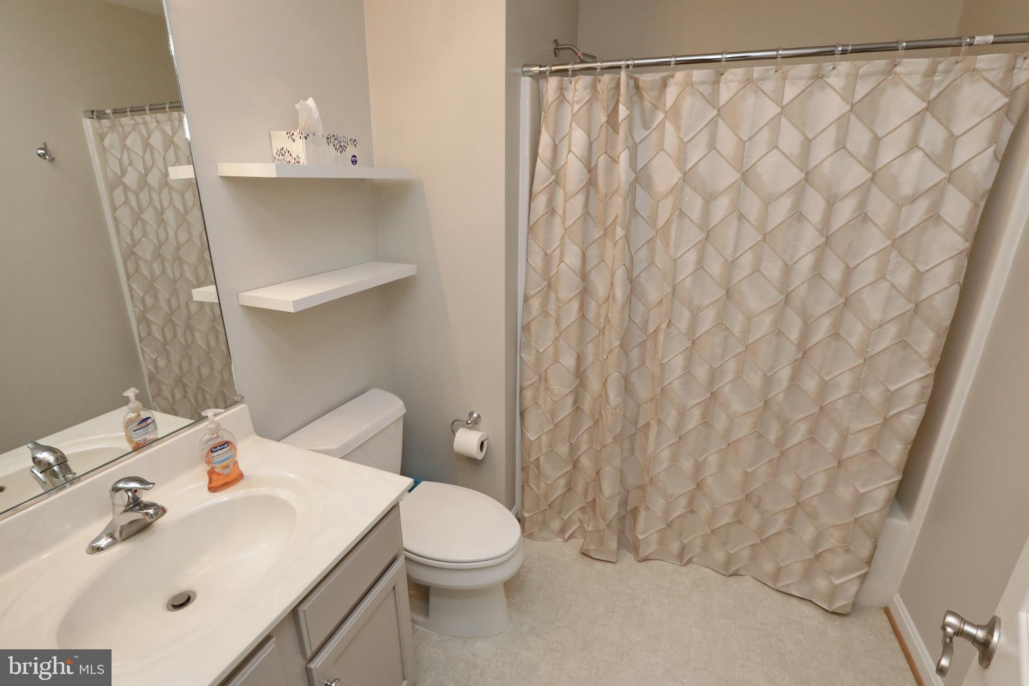 SWAN POINT - Residential