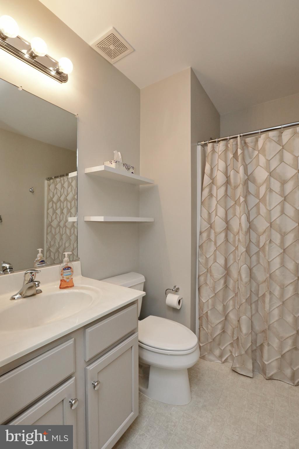 SWAN POINT - Residential