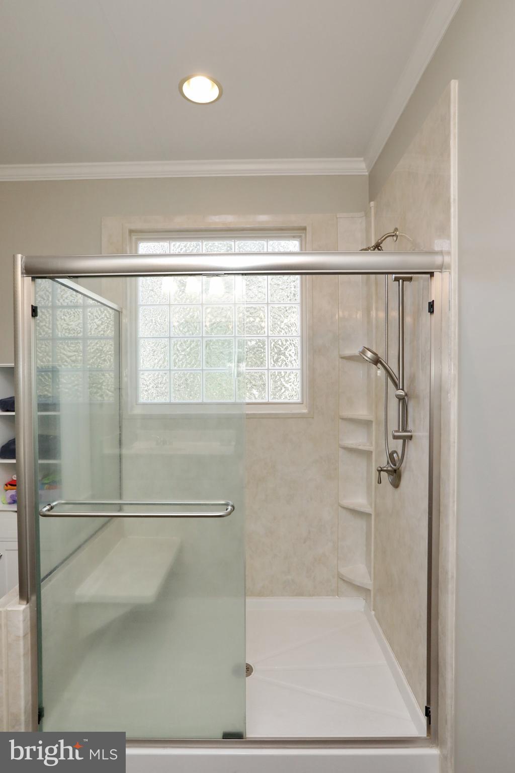 SWAN POINT - Residential