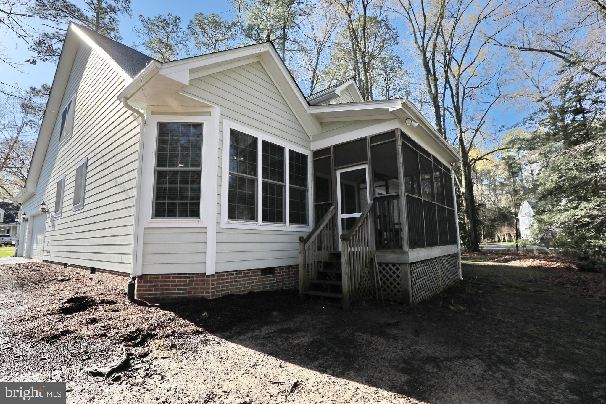 SWAN POINT - Residential